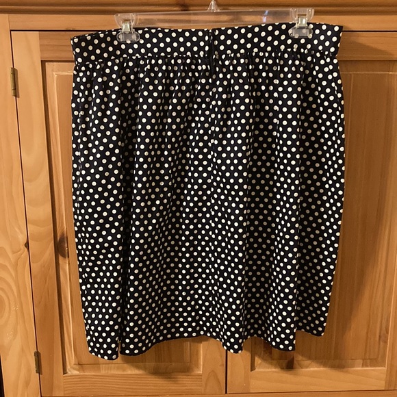 ModCloth Navy/white polka dot skirt with sailor buttons sz 1X - Picture 2 of 6